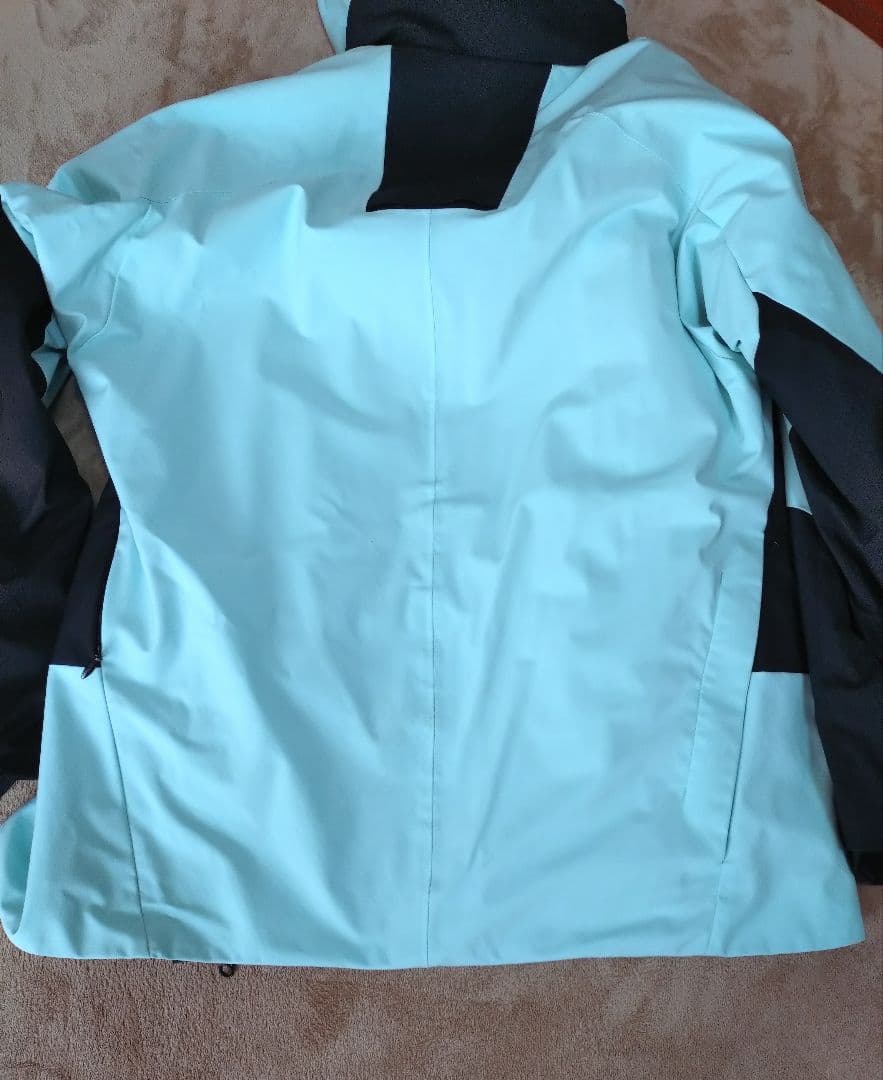 2023-2024モデルデサントスキーウェア上下セットLサイズ