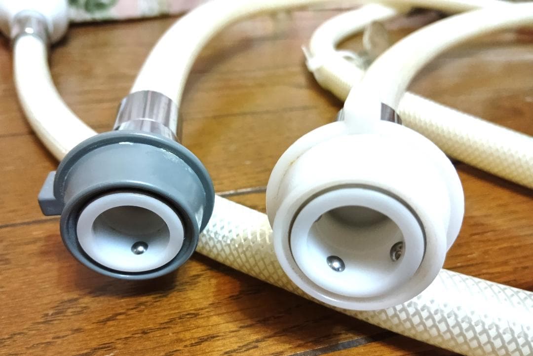 YOSA　水素風呂　給水＆排水ホース、取扱い説明書、ヘッドカバー予備