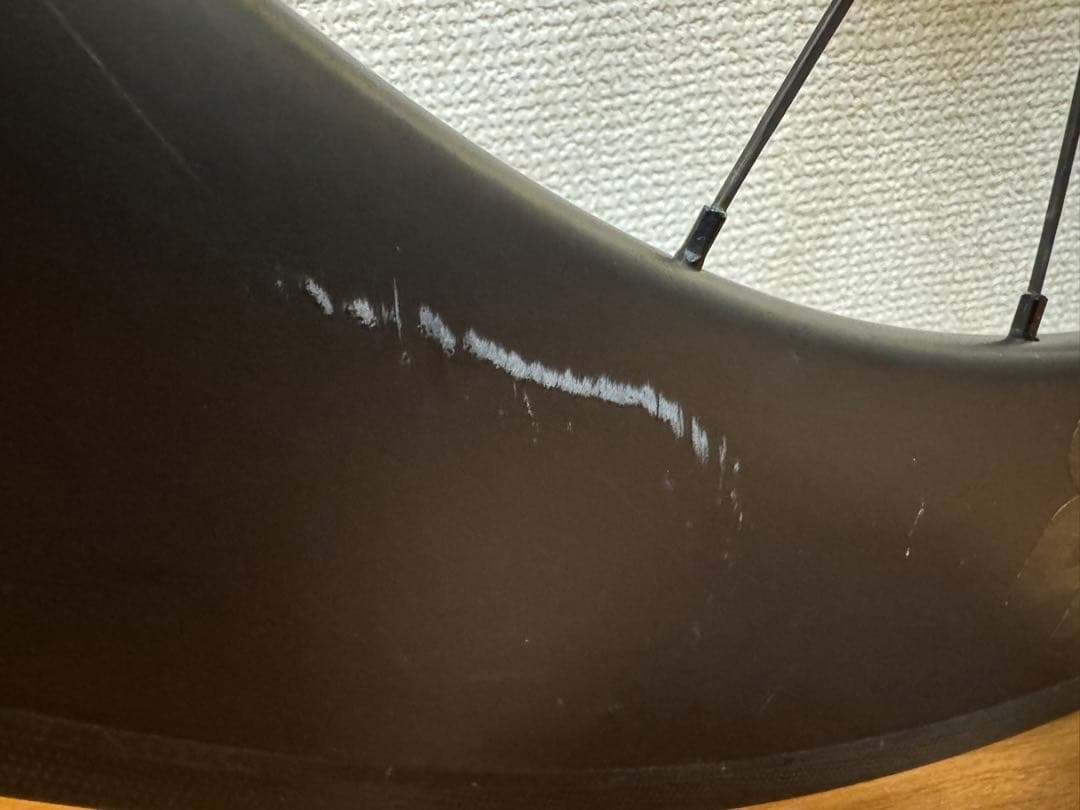 ブローチャーズ　BROTURES SHRED88 カーボンホイール　フロント