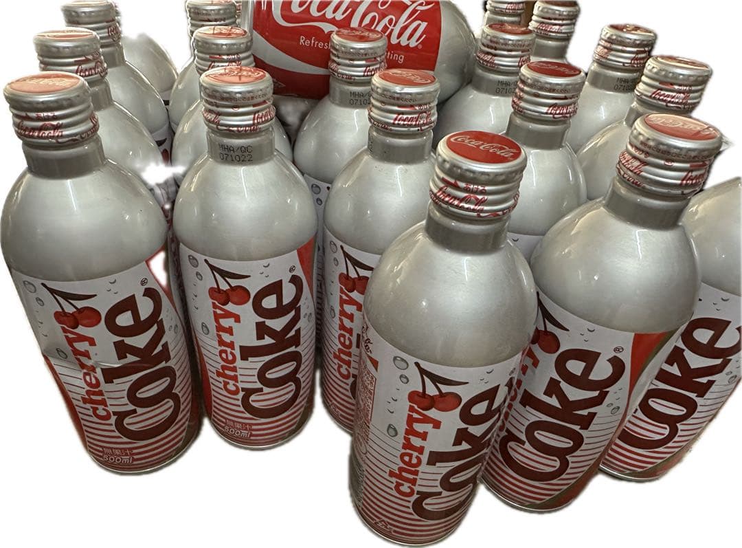 チェリーコークのボトル缶【空缶】23本とカートン+コカコーラボトル缶【空缶】