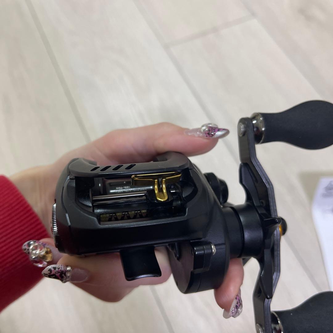 リール TATULA HLC