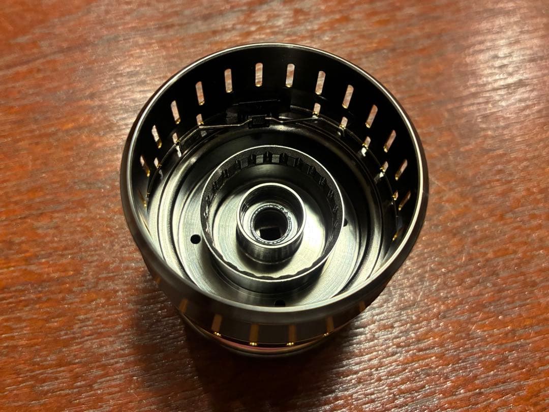 DAIWA ダイワSLP WORKS EX LT2500S スプール