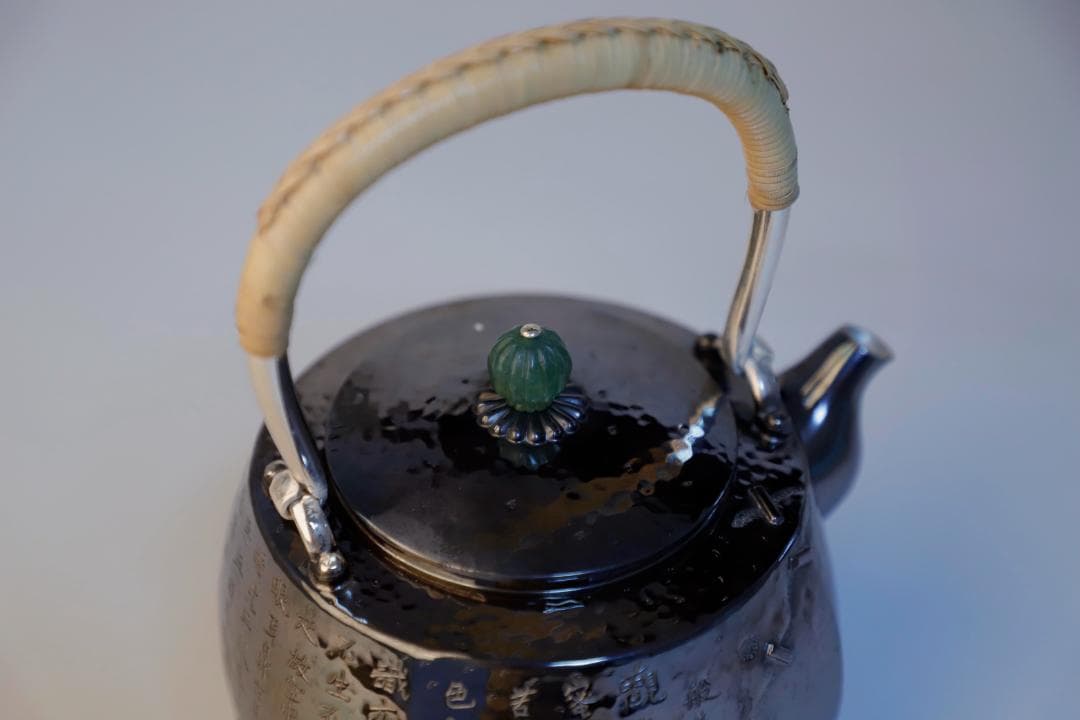 純銀製 四面取般若心経文彫 パッチ 玉摘 湯沸 銀瓶 煎茶道具 重さ715g