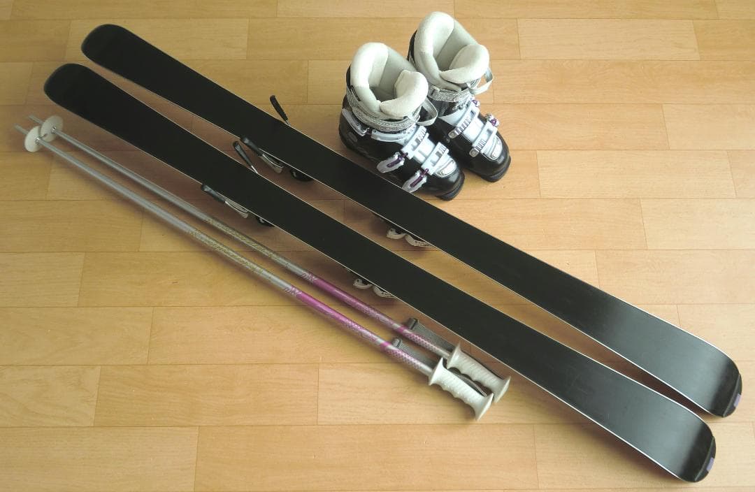 ■■1月限定■送料無料■ハート■女性用スキーセット■板145靴24■メンテ付■■