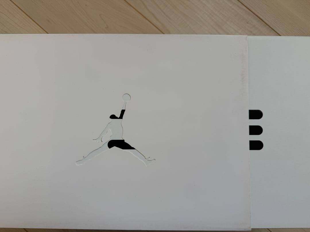 Jordan バスケットボールシューズ ホワイト/ブラック/パープル/レッド