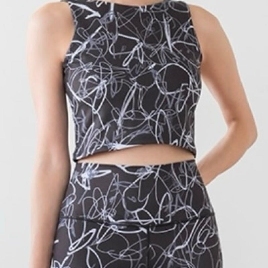 お値下げSUKALA リボンフラワープリント ブラック Mサイズ 新品 LAVA