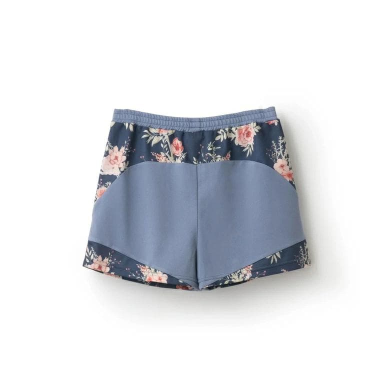 アドミラル テニスウェア フラワーヘムショーツ (ATLA517) ブルー