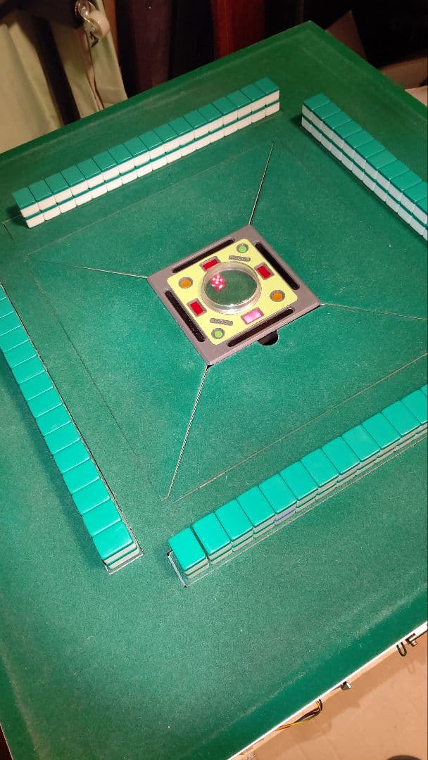 【メルカリ】全自動麻雀卓 雀豪DOME 本体 のみ