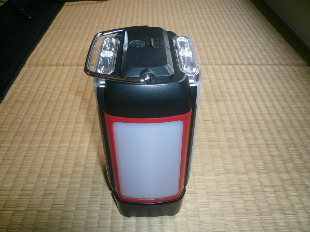 【Type-Cコード付】コールマン クアッドマルチパネルランタン 災害 ※訳アリ