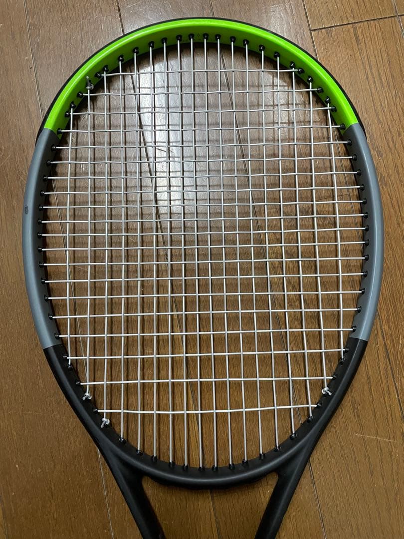 Wilson Blade 98 V7.0 グリップサイズ2
