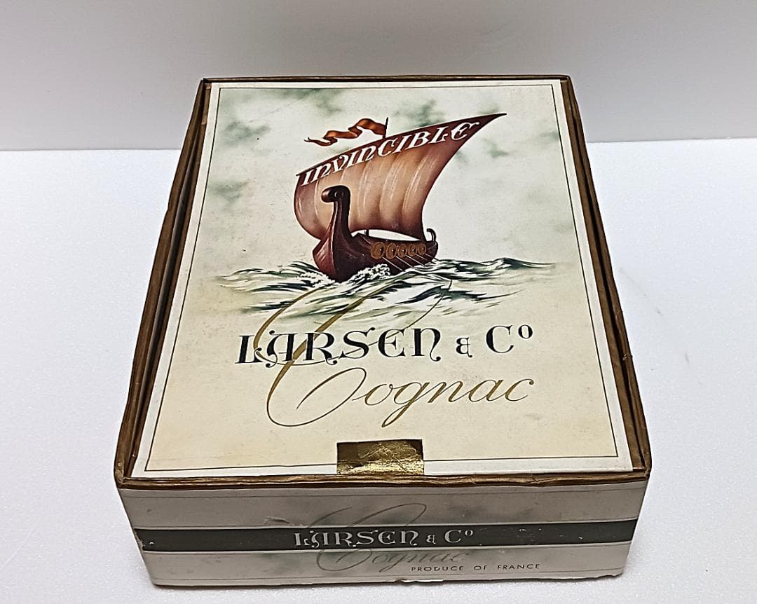 【希少】 未開栓 箱付き コニャック ラーセン クリア ボトル 船 40%