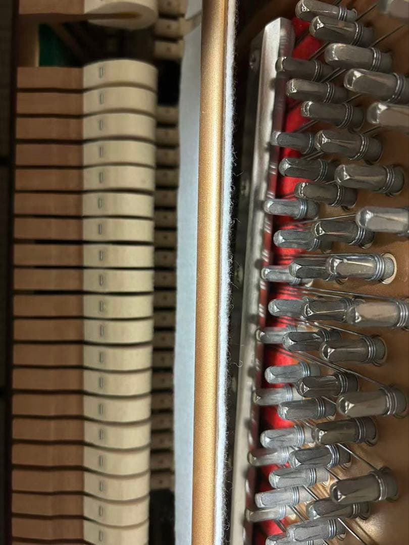 ・KAWAI 大型アプライトピアノ ・US-63H 高さ：約132cm