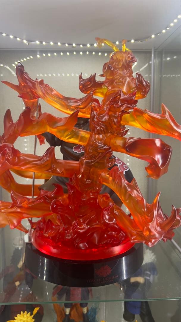 precious gem うちはイタチ　光る台座付き