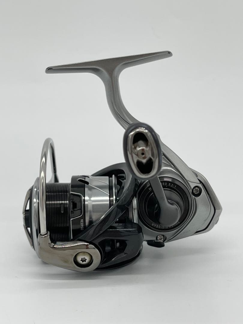 DAIWA ダイワスピニングリール カルディア LT2000S