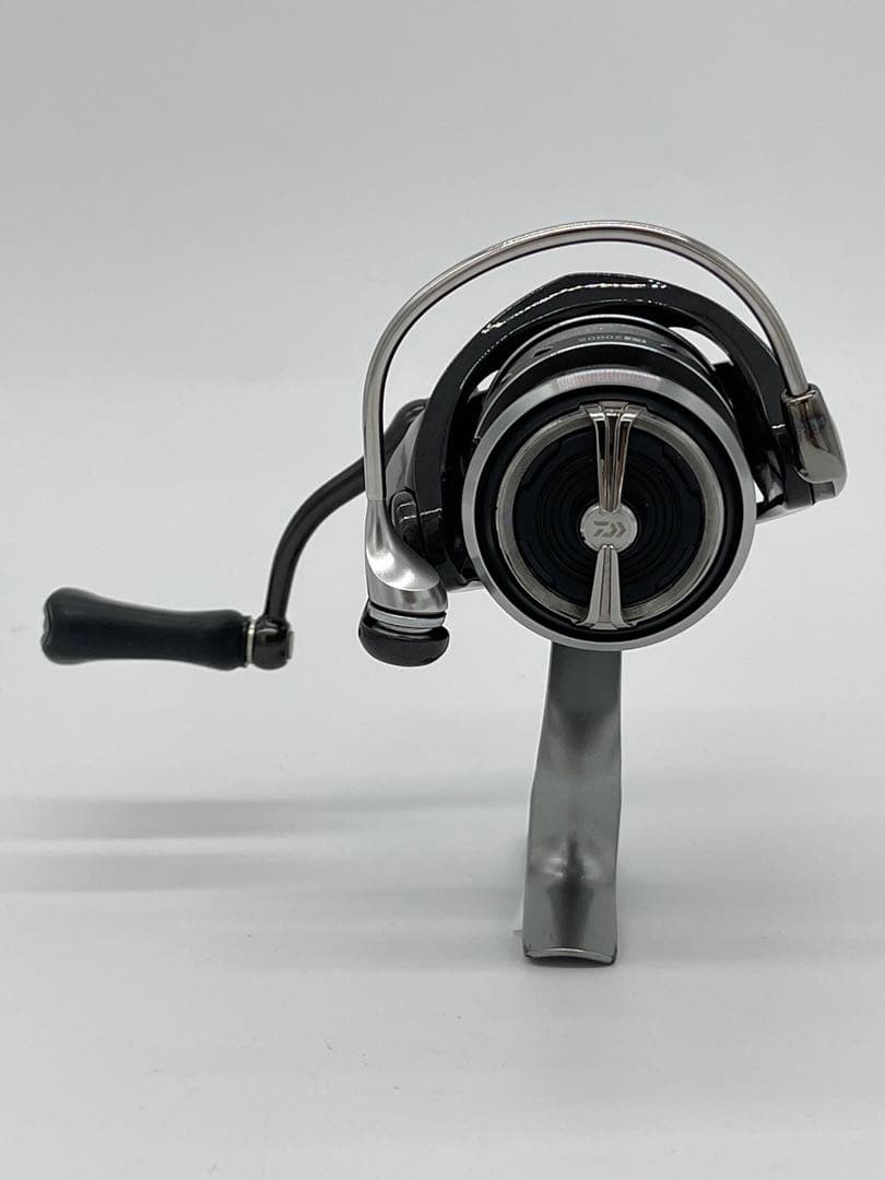 DAIWA ダイワスピニングリール カルディア LT2000S