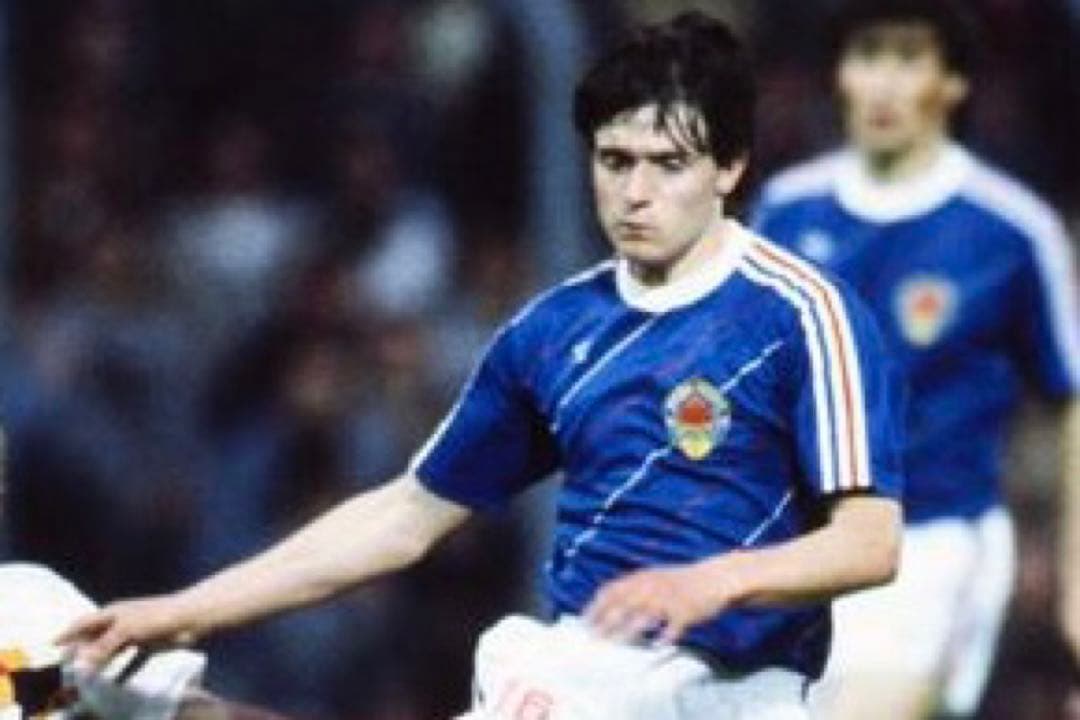 西ドイツ製　84年ユーゴ代表ホーム　長袖シャツ　ユーゴスラビア代表