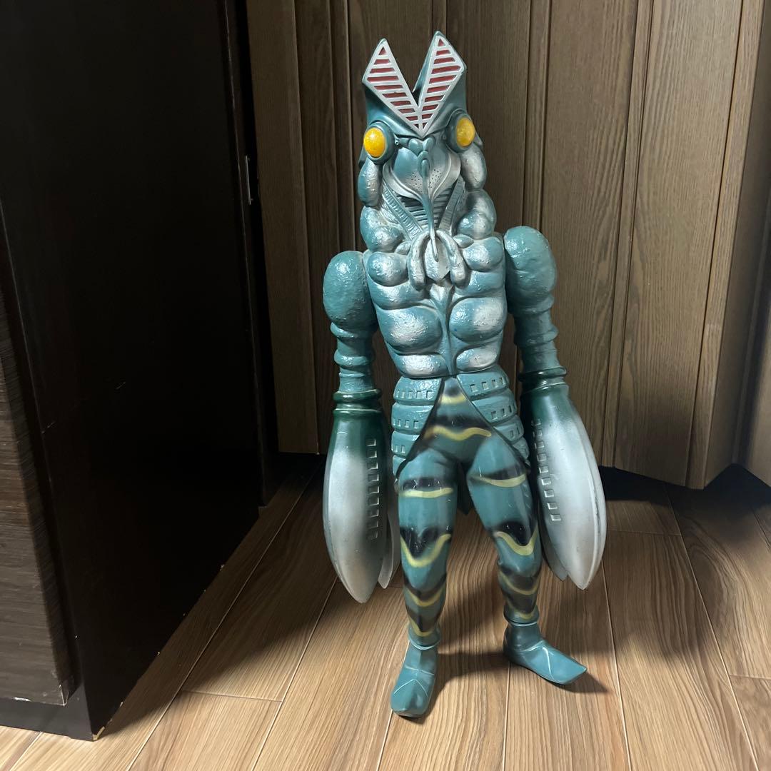バルタン星人 特大フィギュア 高さ…63cm ビッグサイズ 貴重品