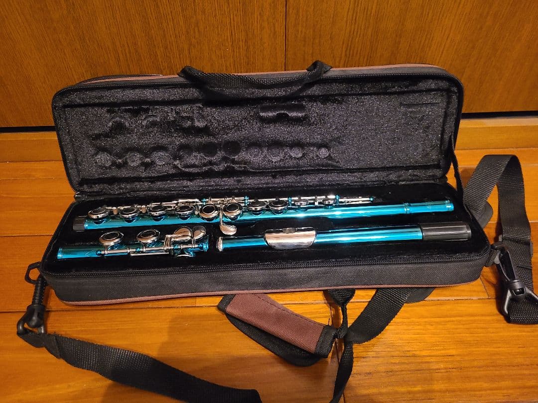 Eastar フルート本体 ケース付き メタリックブルー