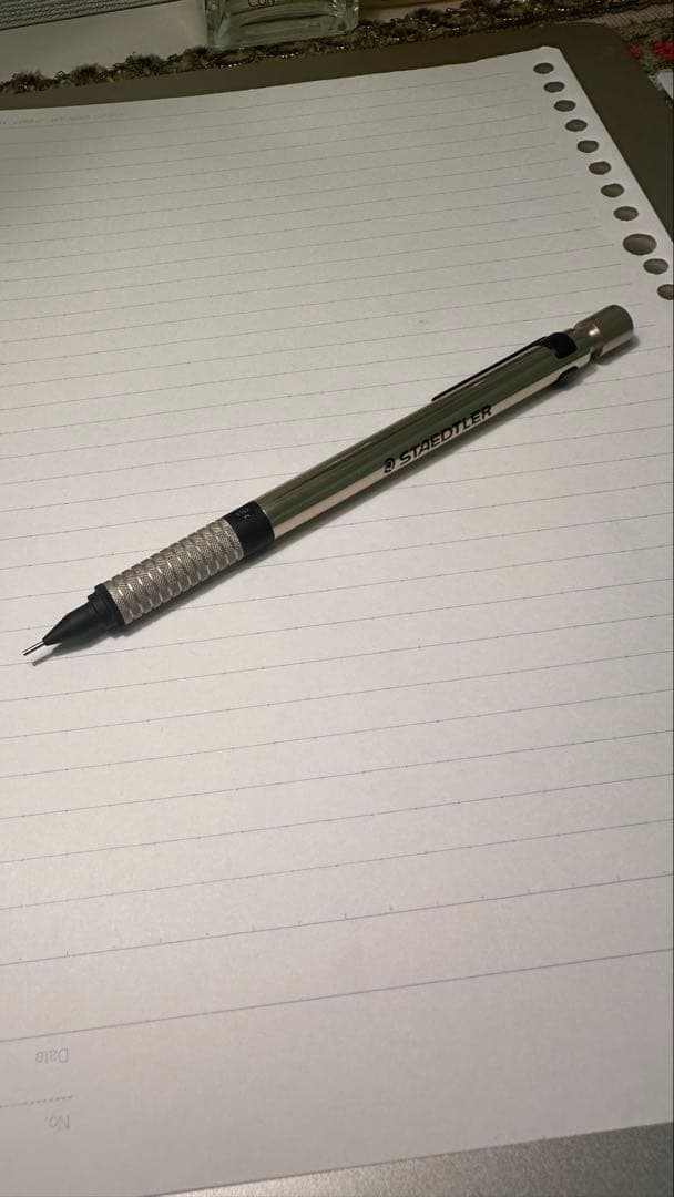 ステッドラー、スマッシュ