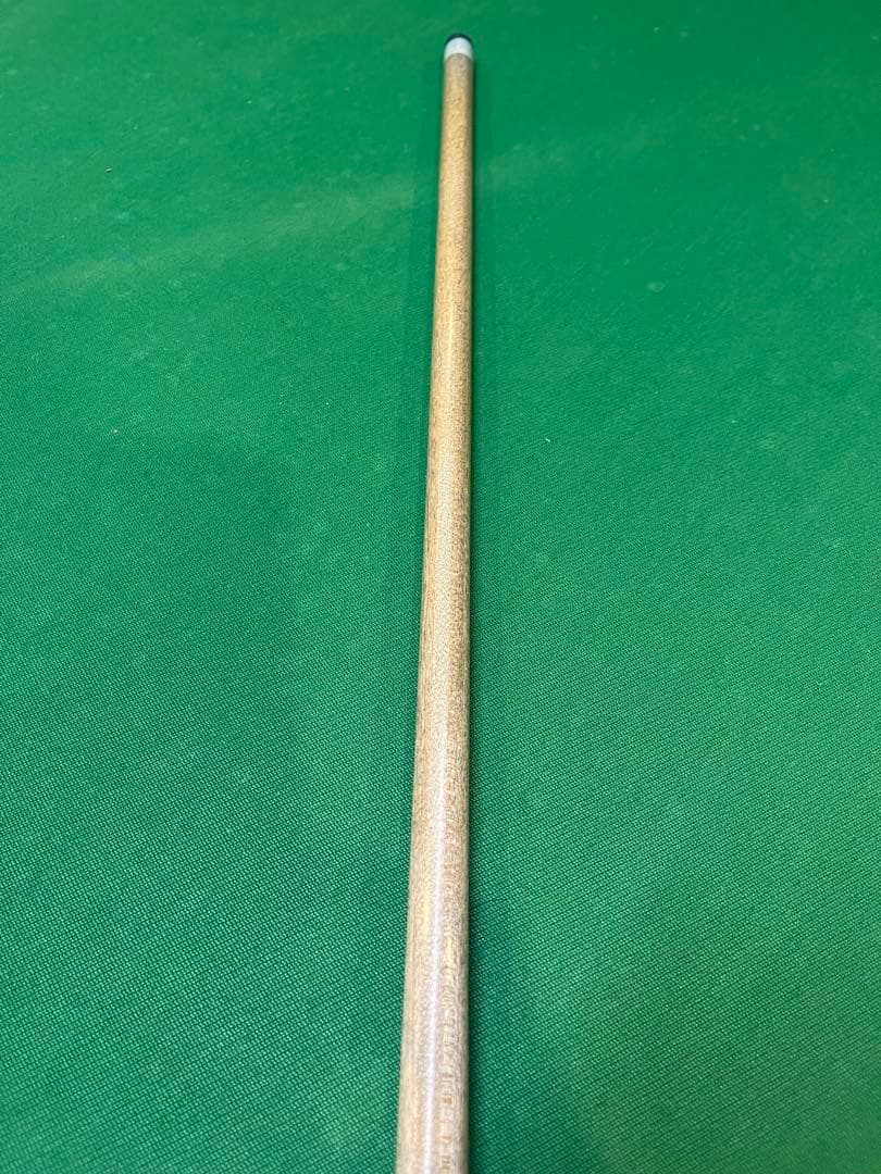 値下げ中！【Predator】プレデター ビリヤード キュー セット IKON3