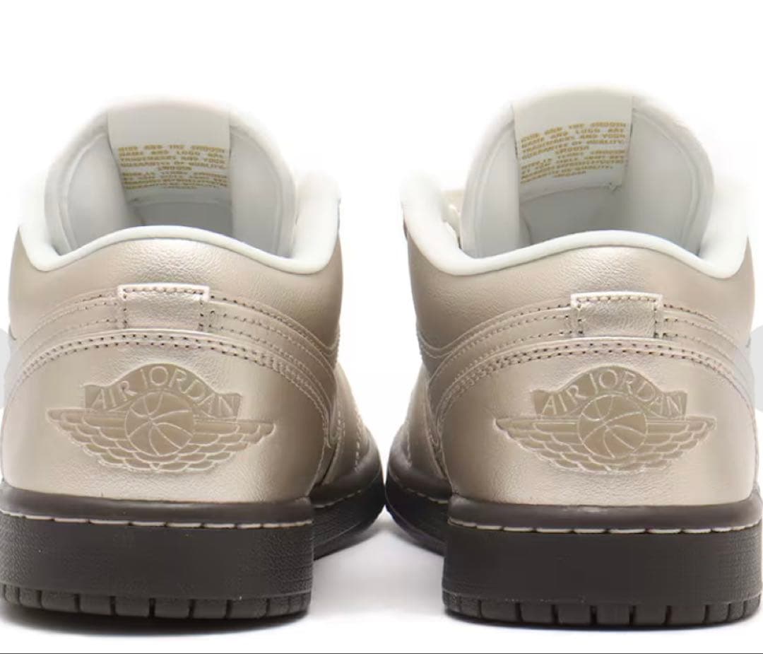 NIKE AIR JORDAN 1 LOW (W) シルバー　28.5cm