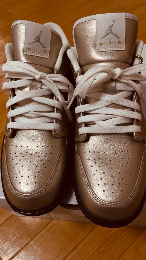 NIKE AIR JORDAN 1 LOW (W) シルバー　28.5cm