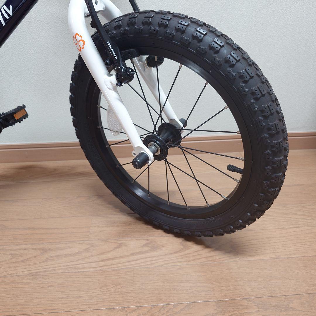 （未使用）【手渡し　東京】ヨツバサイクル　16インチ　ネイビー