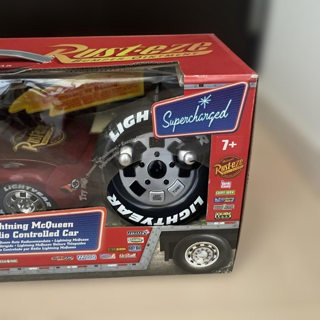 ラジコンカー　カーズライトニングマックィーン