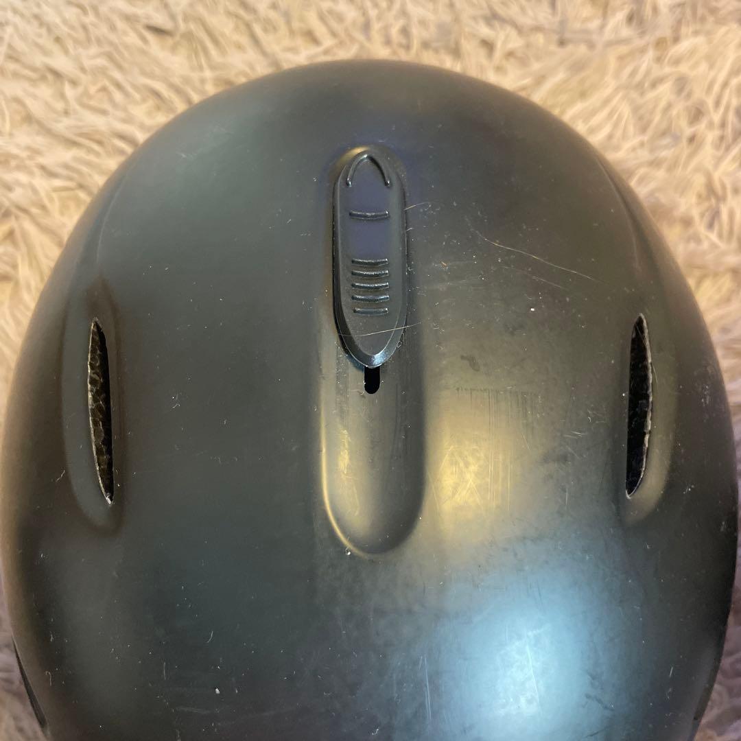 UVEX バイザー付きヘルメット　58-62/M-XL　スキー　スノーボード