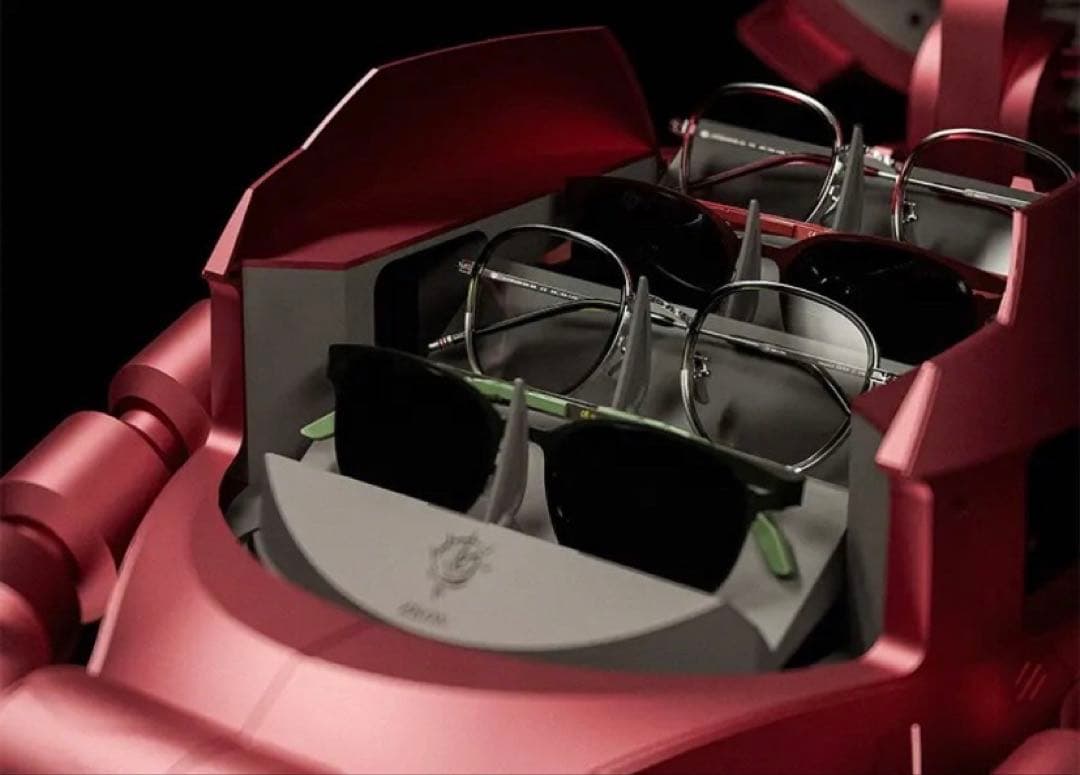 ザクヘッド型メガネ&サングラスケース