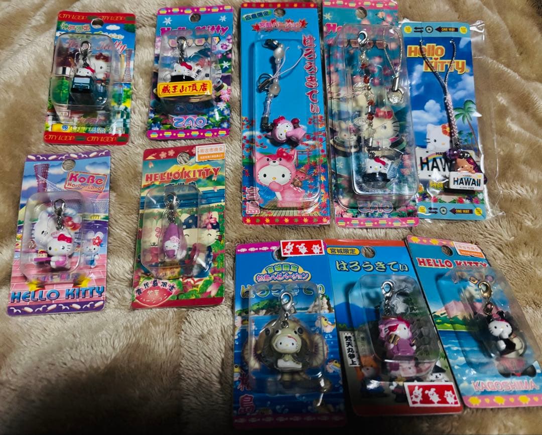 た*ぽ様 ご当地ハローキティ 根付け　大量まとめ売り　ストラップ チャーム　18
