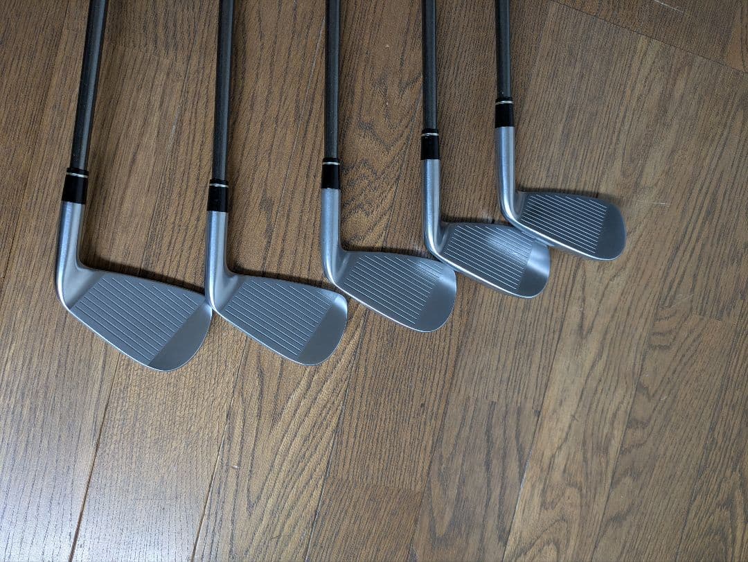 ホンマ左用アイアンTW747P