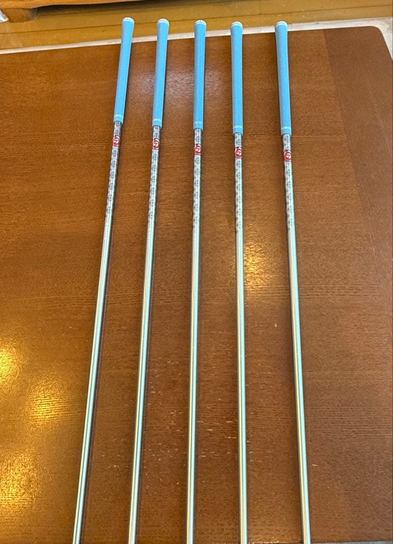 テーラーメイド Qiレディース アイアン(A) #7〜AW (カスタムオーダー)