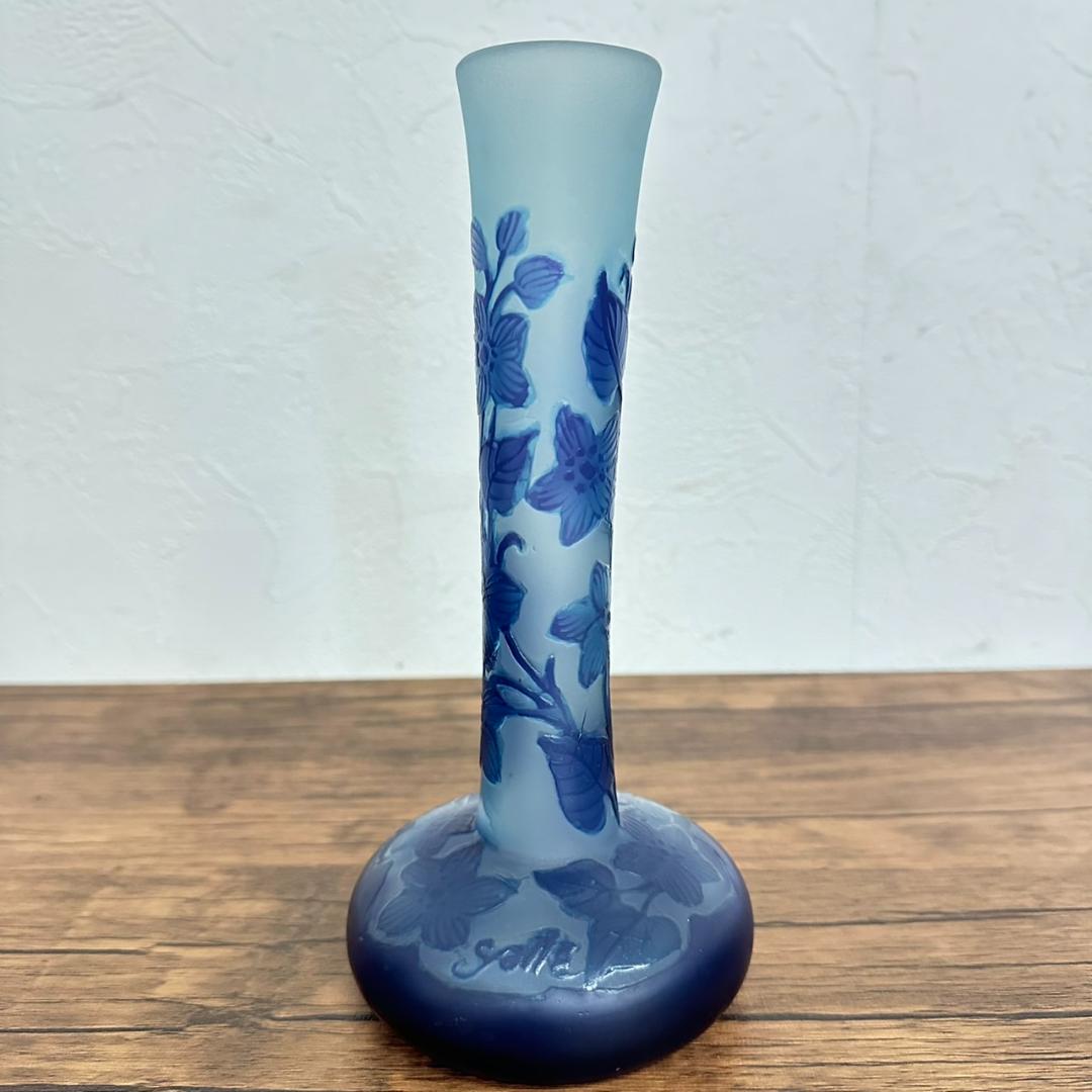 エミールガレ かわいいサイズ 一輪挿し　花瓶　カメオ彫り　被せガラス