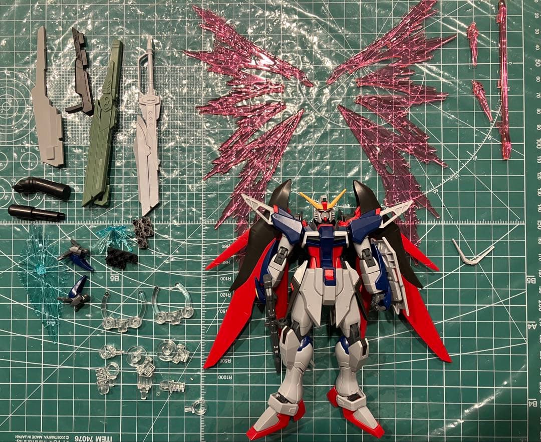 HGCE デスティニーガンダムSpecII &ゼウスシルエット ジャンク