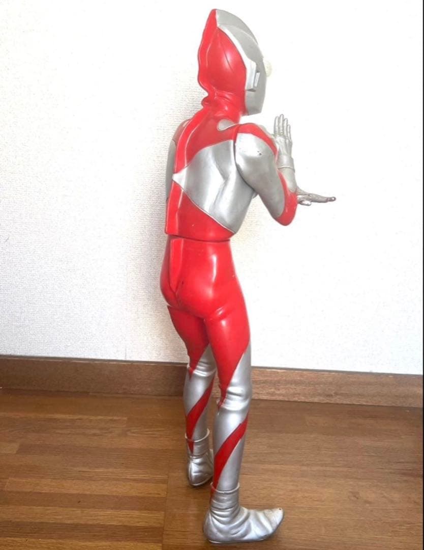 バンダイ ウルトラマン 特大 ソフビ 高さ65㌢ （ポピー ブルマァク