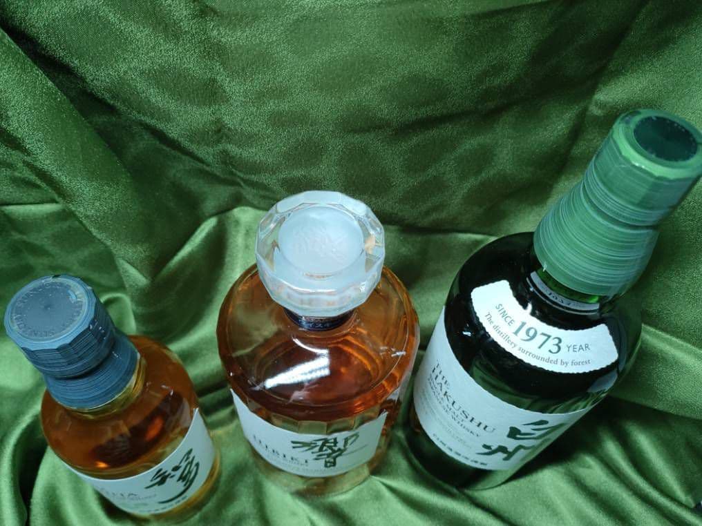 サントリーウイスキーセット　白州箱付、響箱付、知多箱無し