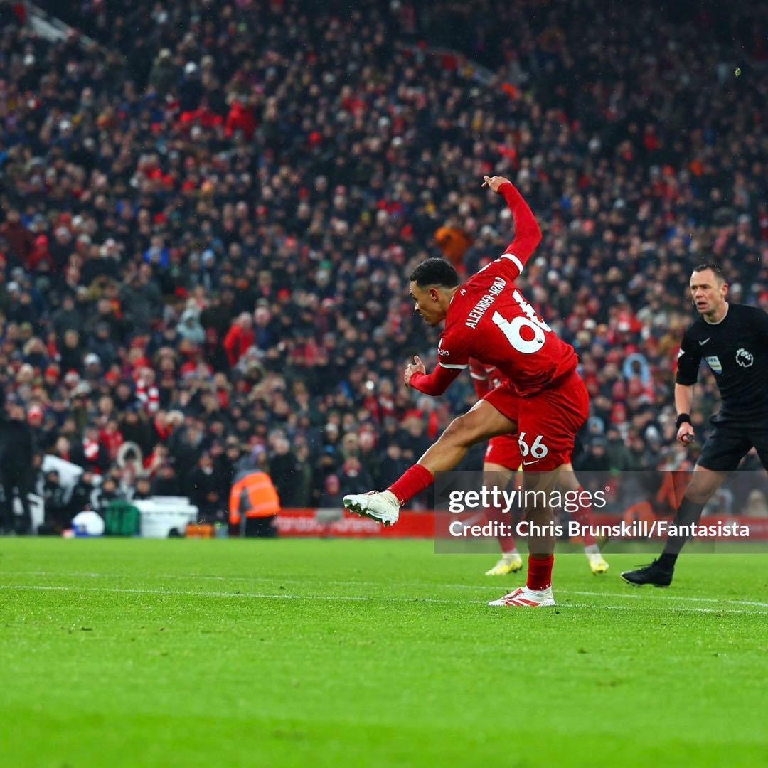 リバプール 23/24 ユニフォーム ホーム 正規品 アレクサンダー＝アーノルド