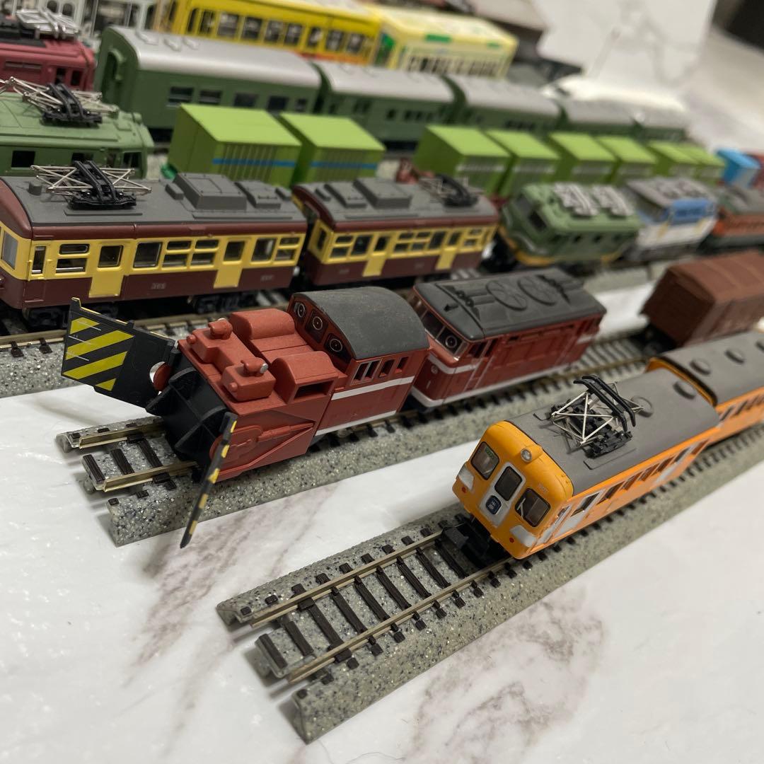 Bトレインショーティー Nゲージ鉄道模型セット多数の車両と付属品