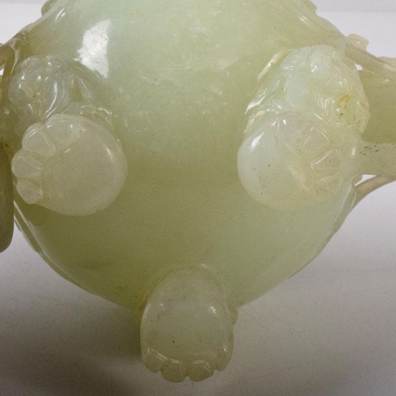 中国　玉石彫刻　雙耳活環　獅子鈕蓋爐　三足香炉　唐木台付　C　8256