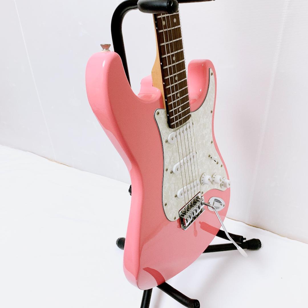 美品 初心者向けエレキギター Mavis ストラトキャスター ピンク