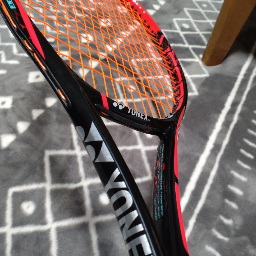 貴重 YONEX VCORE SV 95 グリップ２
