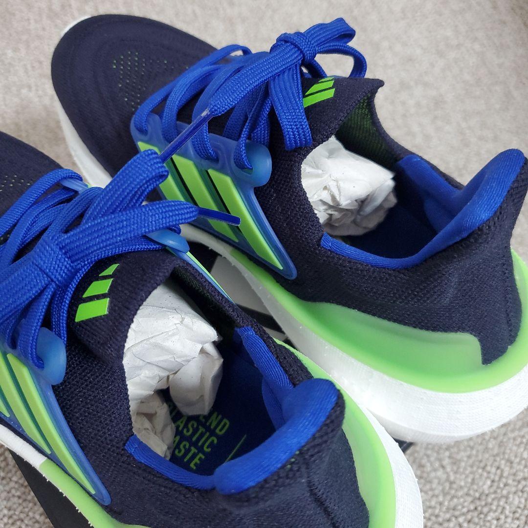 1/15　新品＊adidas　22㎝　スニーカー　ウルトラブースト　ジュニア