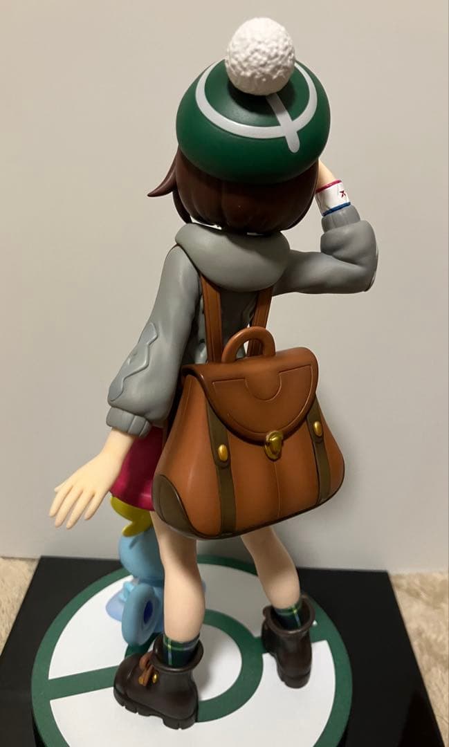 ポケモン　ユウリ　フィギュア