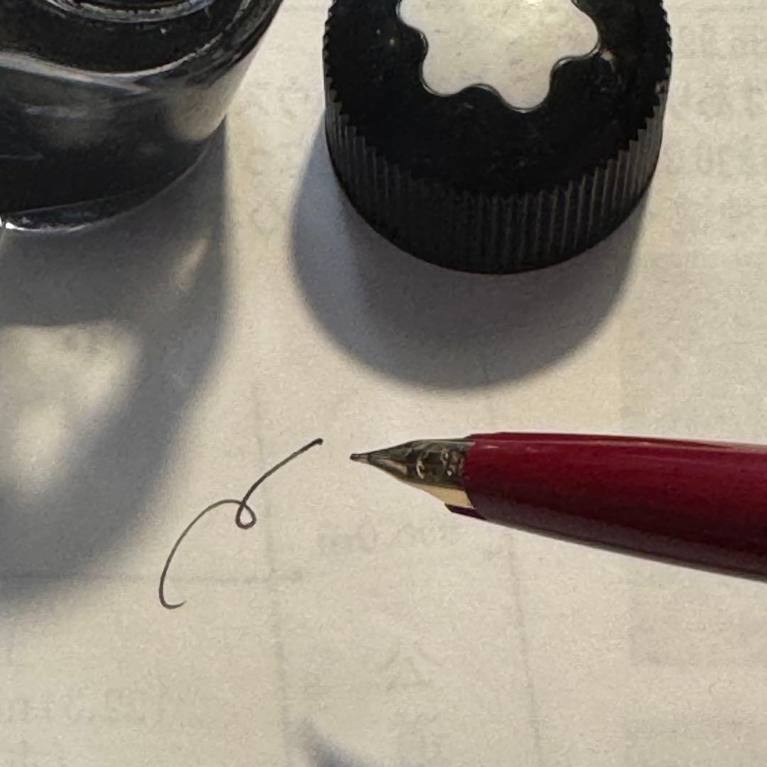 じ*パ様 [開始価格下げ（オークション）] モンブラン・ジェネレーション 万年筆