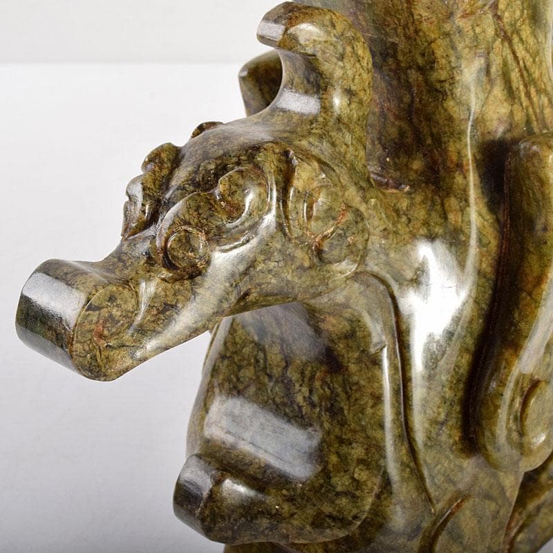 中国　玉石碧玉彫刻　龍鈕蓋爐　獅子香炉　飾壷　唐木台付　M　4741B