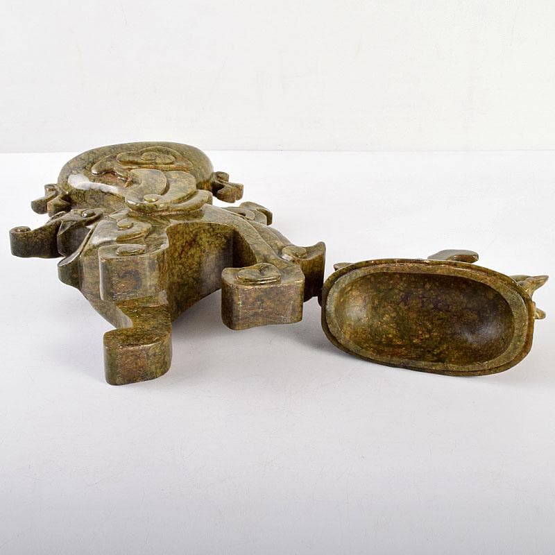 中国　玉石碧玉彫刻　龍鈕蓋爐　獅子香炉　飾壷　唐木台付　M　4741B