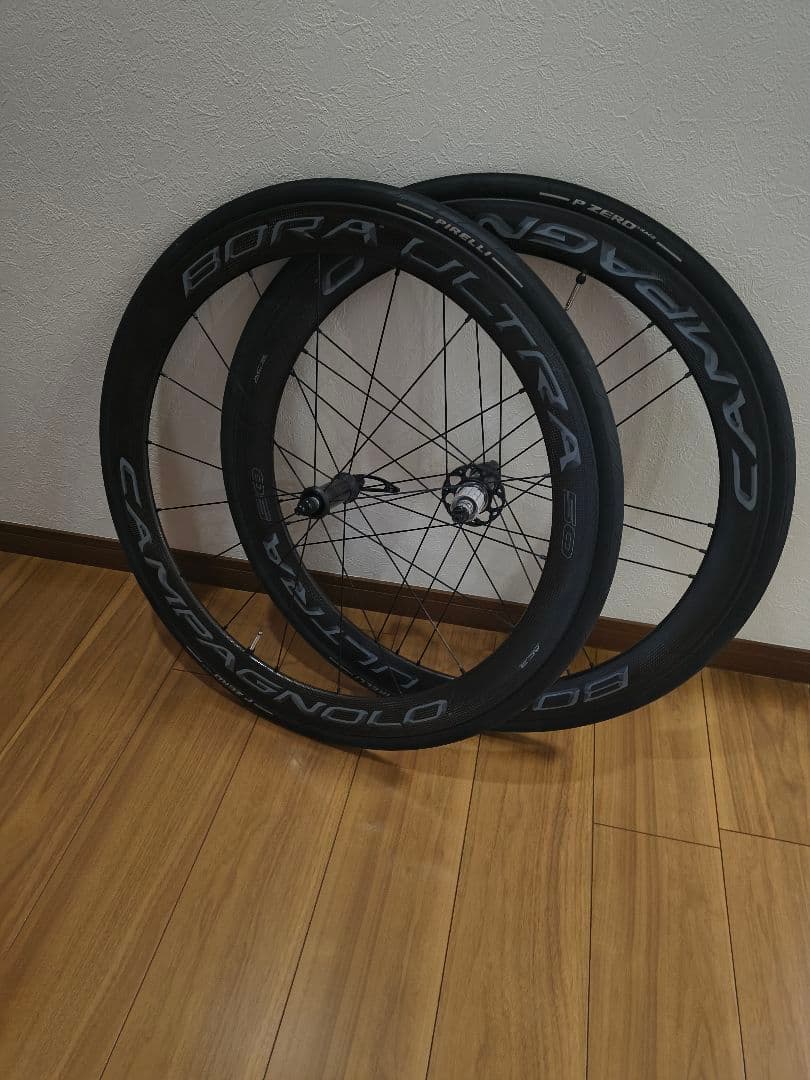 Campagnolo Bora Ultra クリンチャーシマノフリー