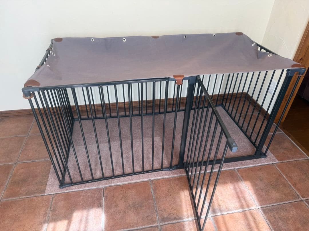 大型犬用金属製ケージ