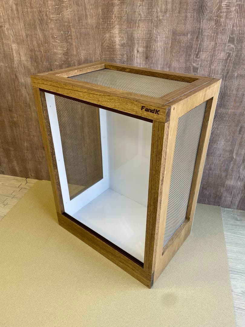 ＦandＫ爬虫類木製ケージ　カメレオン仕様